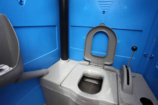 Best Portable bathroom rental  in Gillett, WI