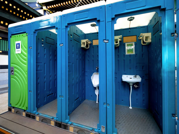Best Portable toilet rental cost  in Gillett, WI